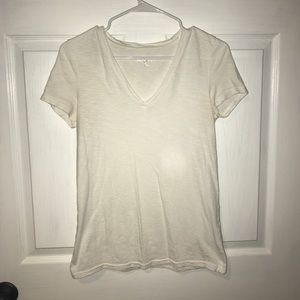 White v neck t shirt